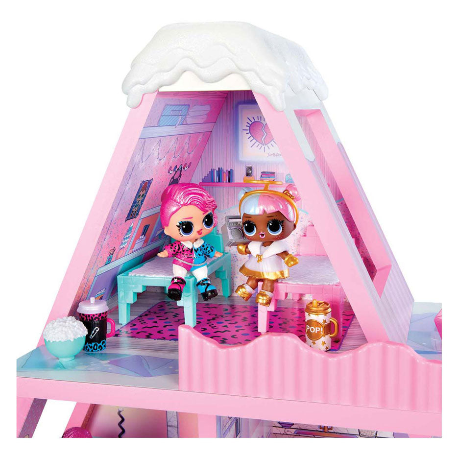 Lol. Überraschungs-Winterschnee-Chalet-Puppenhaus
