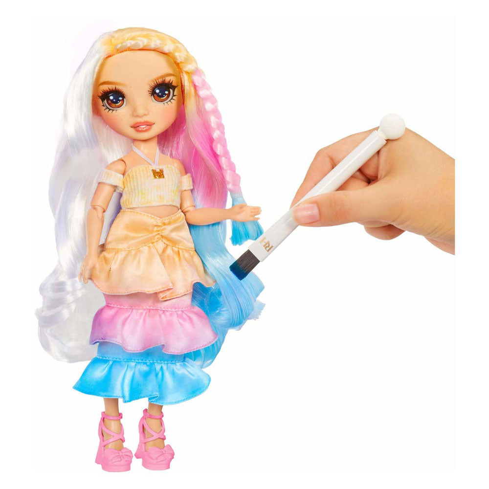 MGA Entertainment Rainbow High WaterColer Create-Modepop rjave oči