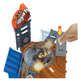 Hot Wheels Monster Trucks Arena Smash Spin Out Play Set