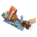 Hot Wheels Arena Smashers Tresharders Challenge Play Set