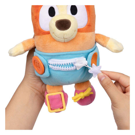 Moose Toys blaues Baby-Bingo-Kleid und Spiel-Plüschtier
