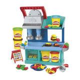 Restaurant mit Play-Doh-Küchenkreationen