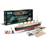 Revell gavesett 100 år Titanic