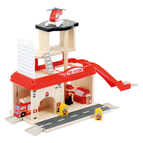 Small Foot - Feuerwache aus Holz mit Zubehör, 15-tlg.