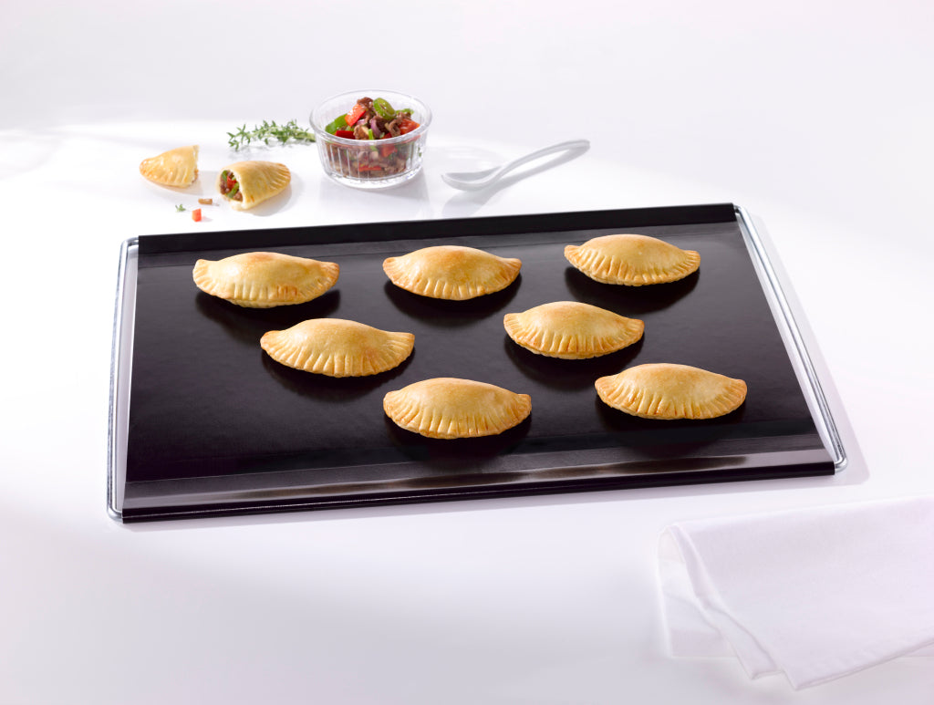 Nostik anti-slope baking tray 31x41-49 cm adjustable