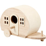 Kreativunternehmen dekoriert Wohnwagen aus Holz