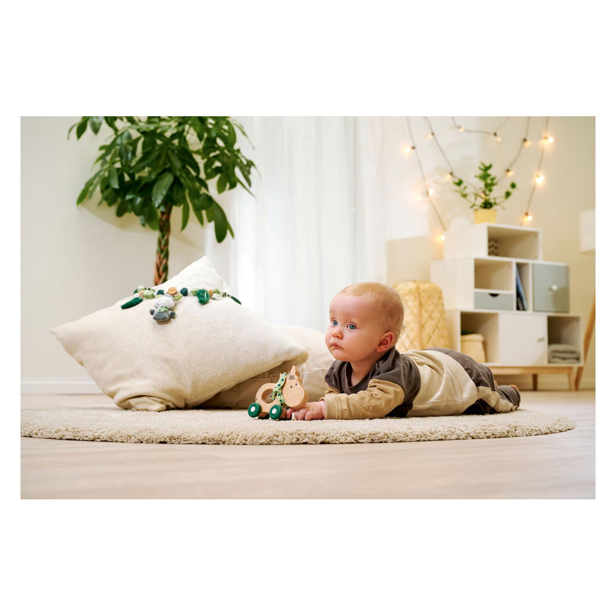 Eichhorn Baby Hipp Holzschiebefigur Esel