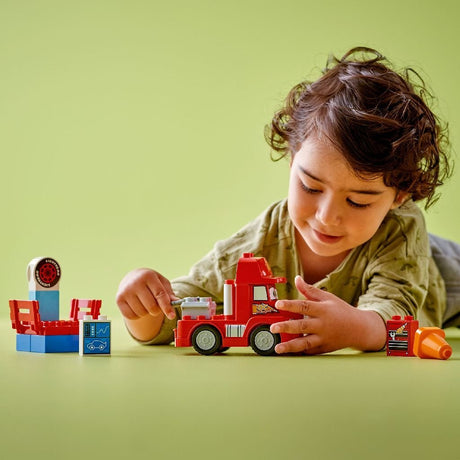 Lego Duplo 10417 Disney Cars Mack beim Rennen