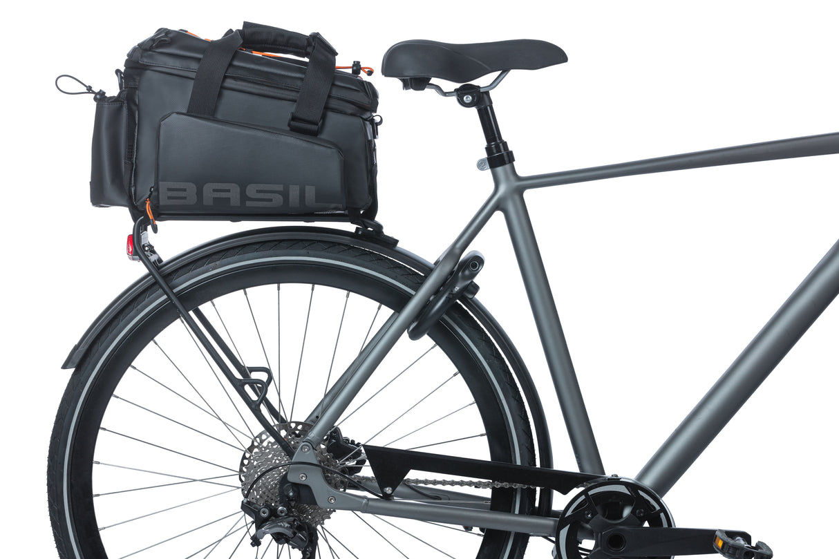 Basil Miles XL Sac de comportement à bagages, orange noir, étanche, 9-36L, adapté aux vélos électriques