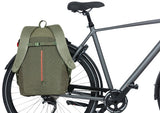 Basil B-Safe Pendler Nordlicht Moderner Fahrrad-Rucksack für Elektrofahrräder 18L Groen Unisex mit LED-Beleuchtung