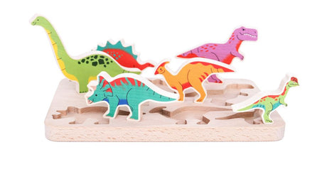 Bajo hölzerne Sortierdinosaurier.