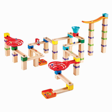 Hape Kugelbahn Holz – 128-teilige Kugelbahn aus Holz mit Spiralen, Glocke und 40 Murmeln, ab 3 Jahren