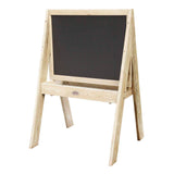 Klassische Holzkreide und Tafel aus der Welt