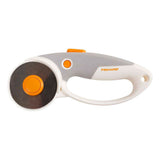Kreativunternehmen https: www.cchobby.nl fiskars-rolling Knife-right-left-handed-1-piece