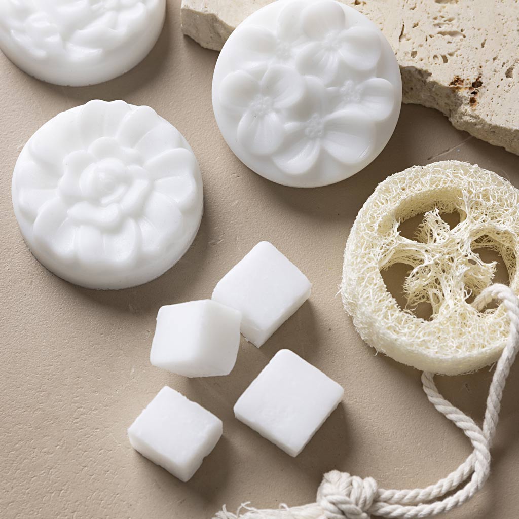 Https: www.cchobby.nl Soap-Basic-Granulat-5000-Gr-1-Box