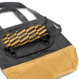 Bolsa de bicicleta 20L Urban Proof 20L - gris -amarillo - unisex - resistente al agua - material de mascota reciclada