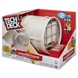 Das Spinmaster-Tech-Deck verwandelt den Pipeline-Skatepark