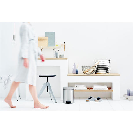 Brabantia Newicon Treteimer 5l mattierter Stahl