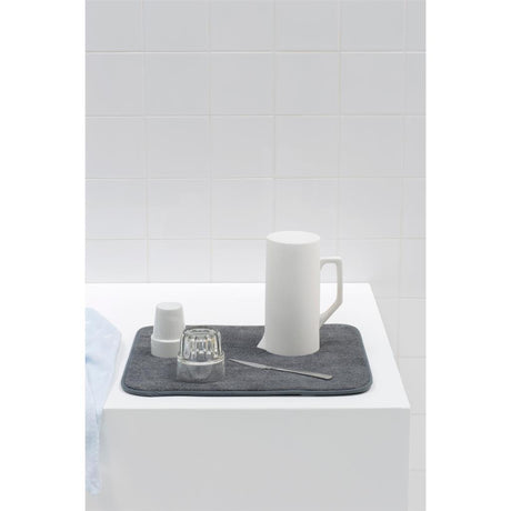 Brabantia Spülbecken-Ablaufmatte aus Mikrofaser, 47 x 40 cm, grau