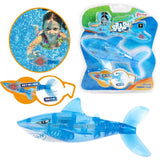 Splash swimming diving shark with light