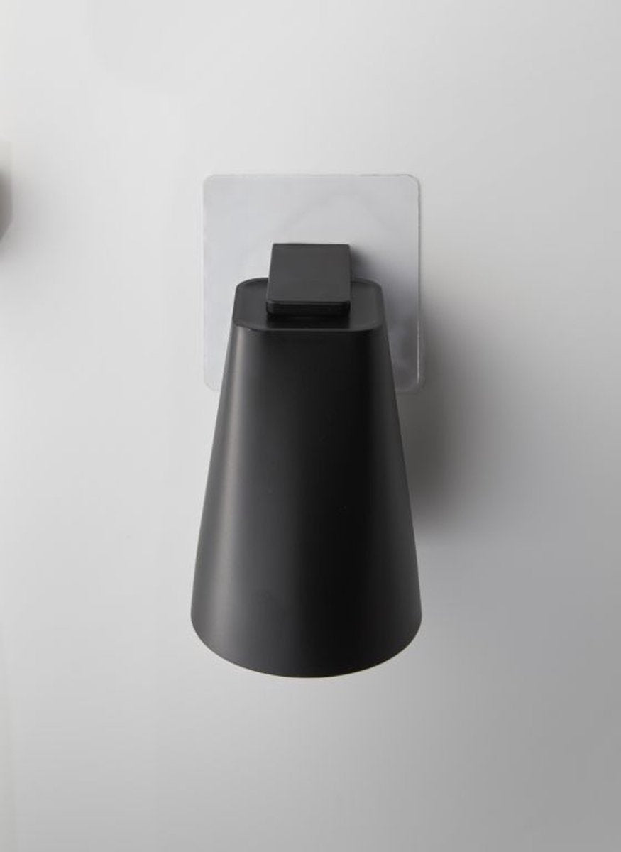 Yamazaki selbstklebender Badezimmer-Getränkehalter – Turm – Schwarz