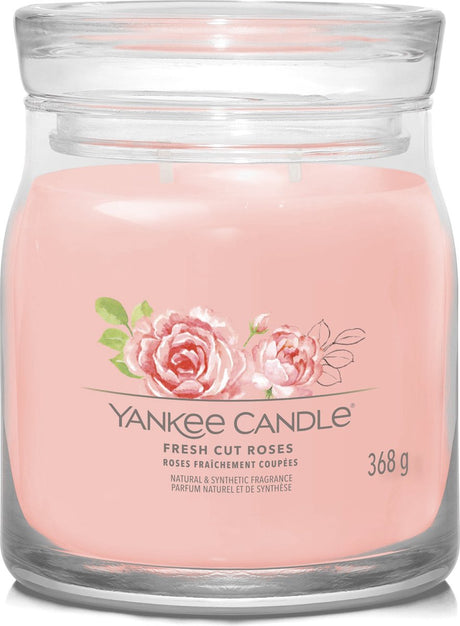 Yankee Candle – mittelgroße Duftkerze mit frischen Schnittrosen – 50 Brennstunden – 2 Dochte