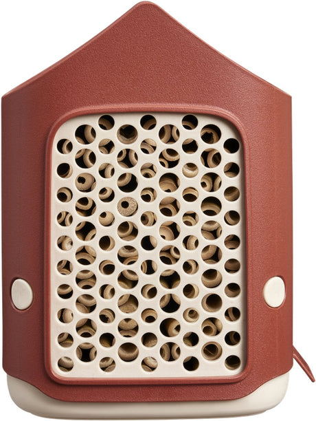 Elho cosy insect hotel 18cm - geschikt voor insecten en bijen - 100% gerecycled plastic - l17.6 x b18 x h23 cm - toscaans rood