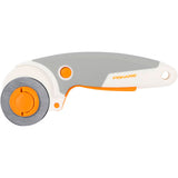 Https: www.cchobby.nl fiskars-rotary-knife-right-left-handed-1-piece-9793