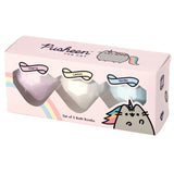 Beauty-Geschenkset mit 3 fruchtigen Badebomben von Pusheen the Cat