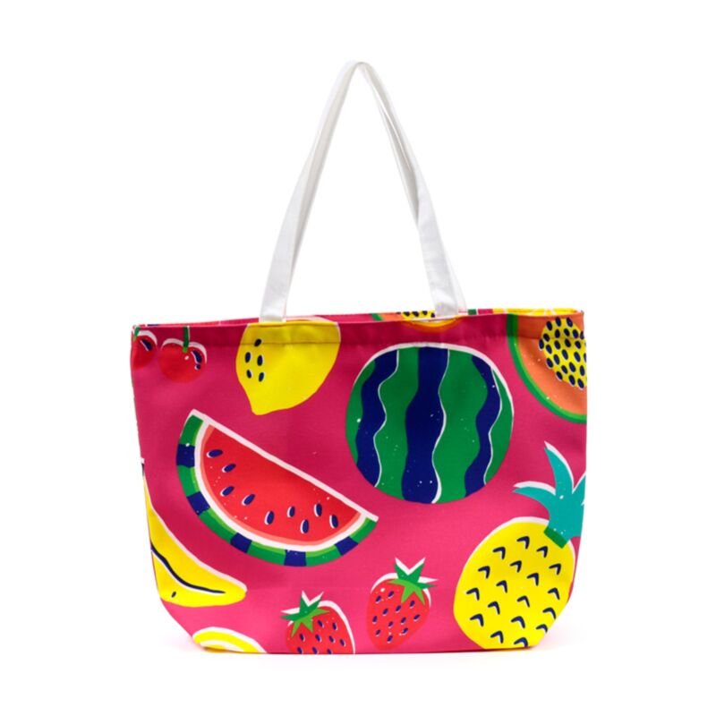 Strandtasche mit Sommerfrüchten