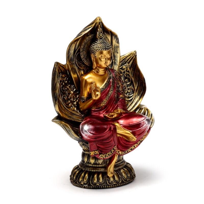 Rotgoldener thailändischer Buddha im Lotussitz