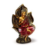 Rotgoldener thailändischer Buddha im Lotussitz