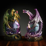 Dunkle Legenden führten eine Geode, die ein Drachenei umrahmte