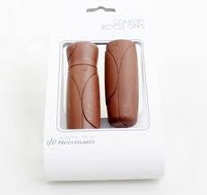Herrmans Griffe geschnitten 93 90 120 mm braun