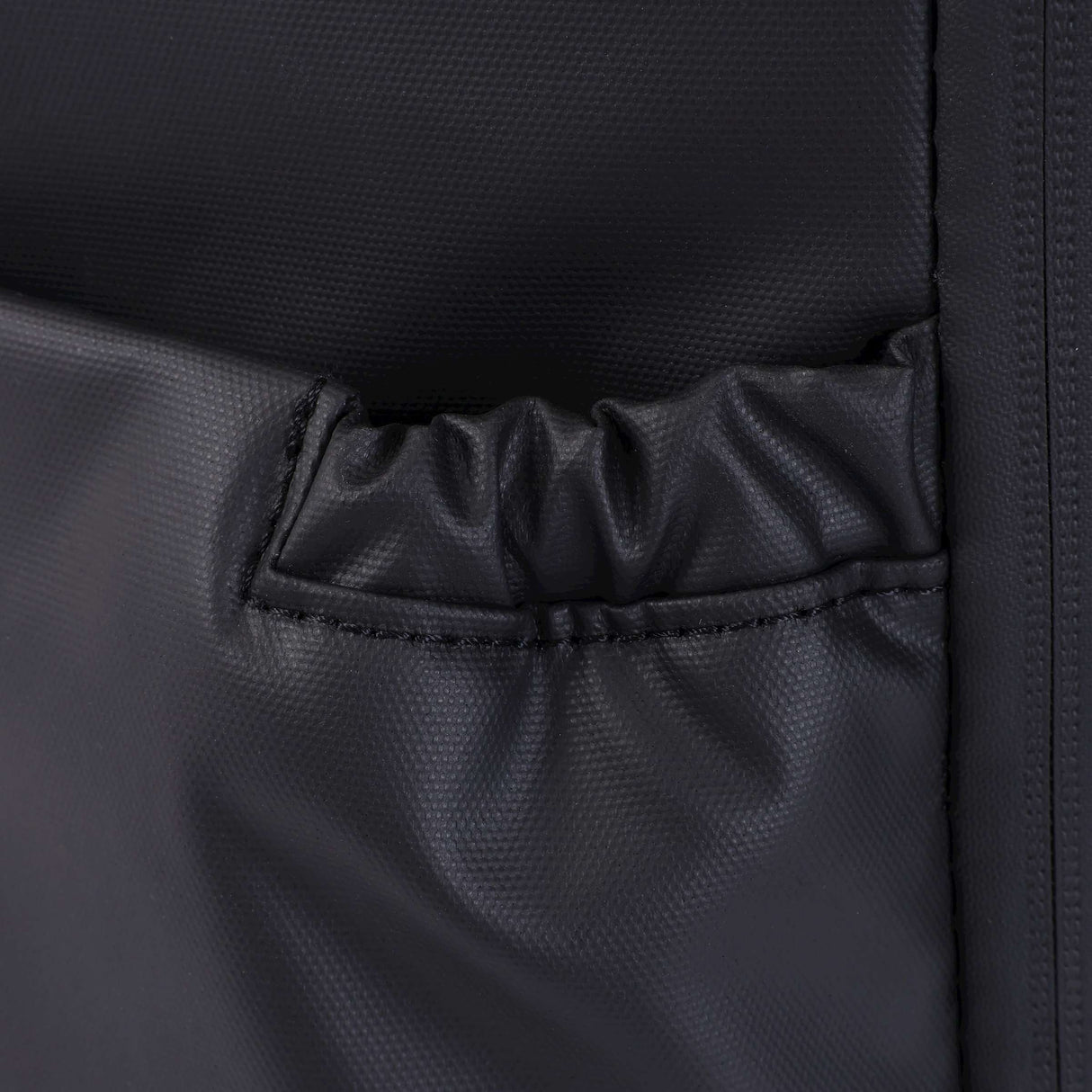 Hedgren PUSE BIKE RIM BACKSBAG 14L Schwarz