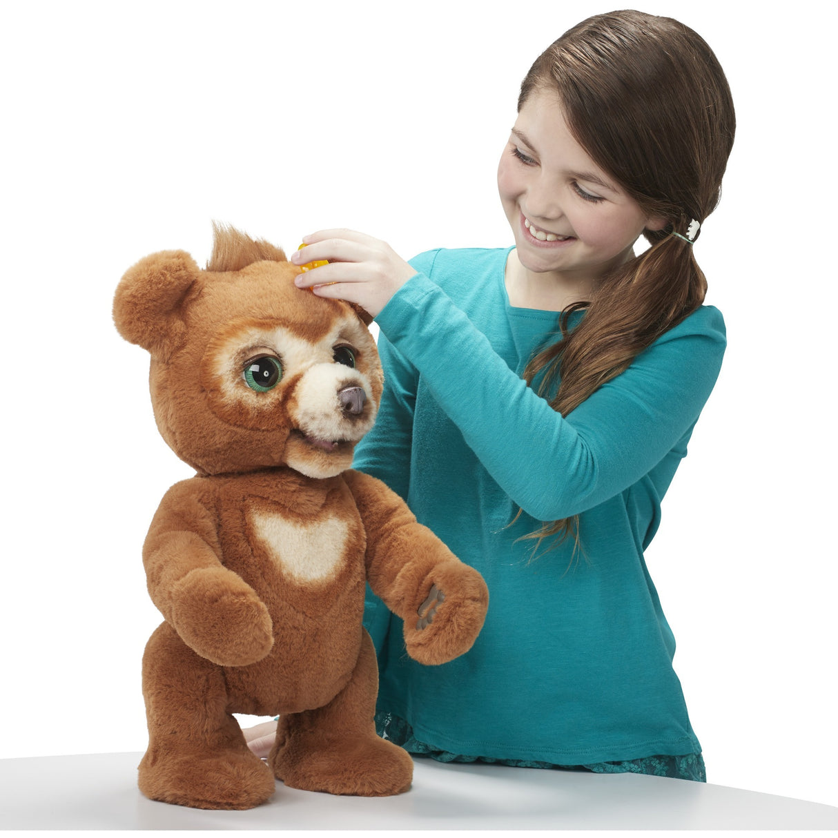 Hasbro Furreal kuby de Beer Interaktive Umarmung
