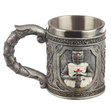 Dekorativer mittelalterlicher Rittertrinkbecher