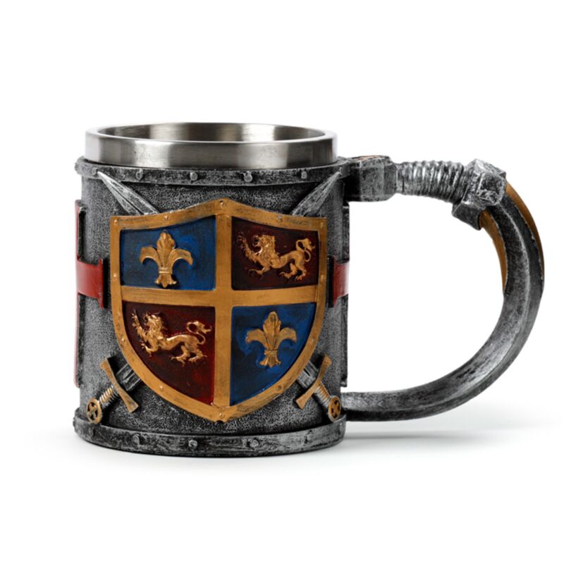 Dekorativer Bierkrug mit mittelalterlichem Ritterwappen in Silber und Gold