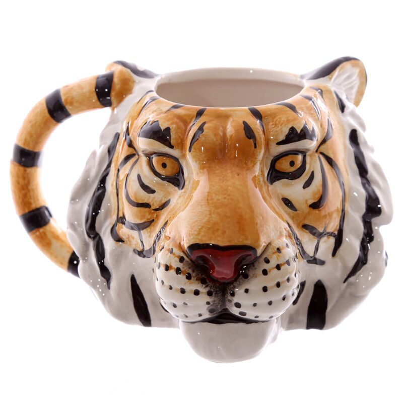 Tigerförmiger Keramikbecher