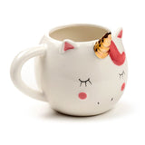 Weiße, verzauberte Tasse in Regenbogen-Einhornform
