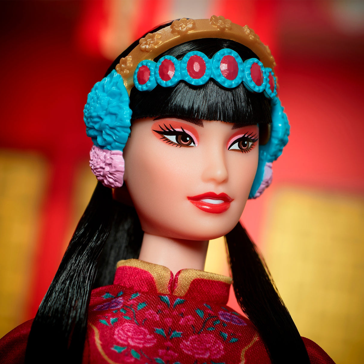 Mattel Signature Lunar New Year Pop in roten Blumengewa