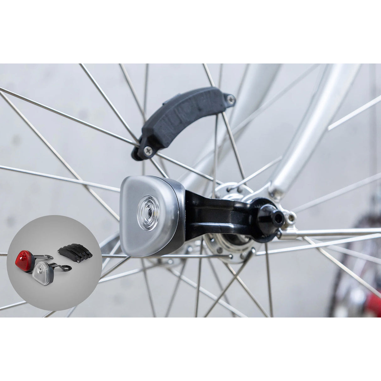 Reelight SL150C Stabiles Licht. Vorder- und hintere Fahrradbeleuchtung.