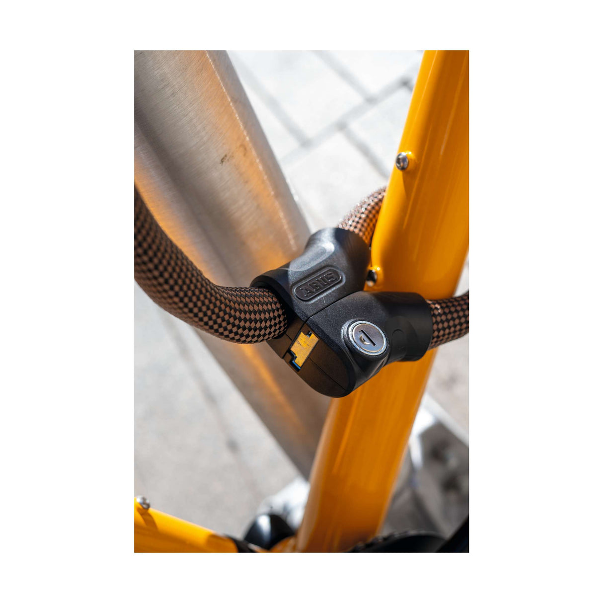 Abus Fahrradschloss Kettenschloss - Infinity Loop 1806 - Sicherheitsstufe 6 - Orange - 140 cm - geeignet für Elektrofahrräder und Cityfahrräder
