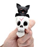 Zusammendrückbares Spielzeug mit Totenkopf-Fledermaus