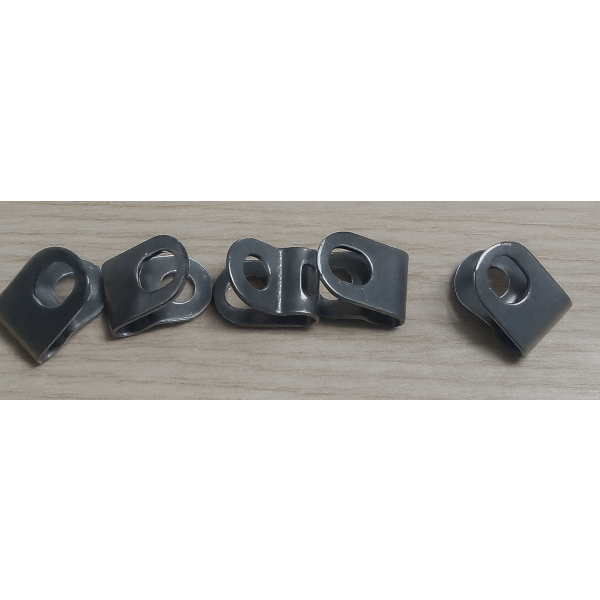 Eurofender-Kotflügelteil. Sicherungsclip Stange stl. Schnellbeutel mit 5 Stück