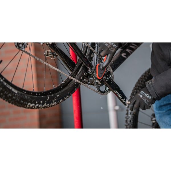 Reinigung von Bürsten Cyclon Detaillierung Pinsel B-040