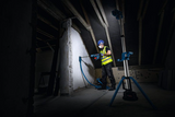 Bosch Blue GLT 18V-5000 professionelle Baulampe mit integriertem Stab – 06019P5000