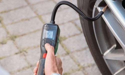 Bosch EasyPump Batterieluftpumpe