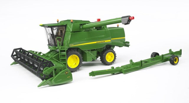 Bruder John Deere T670i Harvester – detaillierter Mähdrescher – 2132