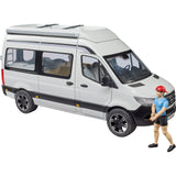 Bruder Mercedes Benz Sprinter Camper mit Fahrer